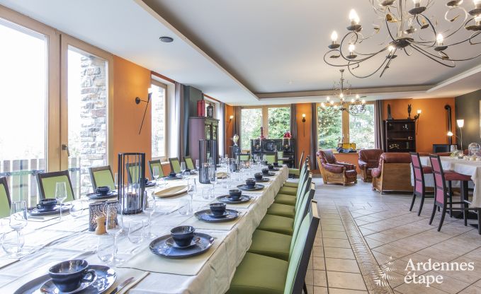 Vakantie midden in de natuur in de Ardennen: ruime villa in Houffalize (Nadrin) voor 18 personen met talrijke voorzieningen en diensten, huisdieren welkom