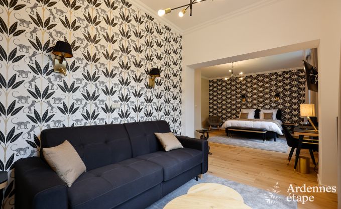 Ruime villa aan het water in Namen voor 25 personen met 8 slaap- en badkamers, priv�tuin en professioneel uitgeruste keuken