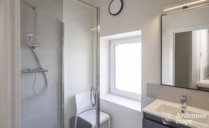 Comfortabel vakantiehuis voor 8 personen in Namen, met zwembad