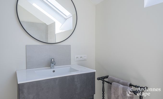 Comfortabel vakantiehuis voor 8 personen in Namen, met zwembad