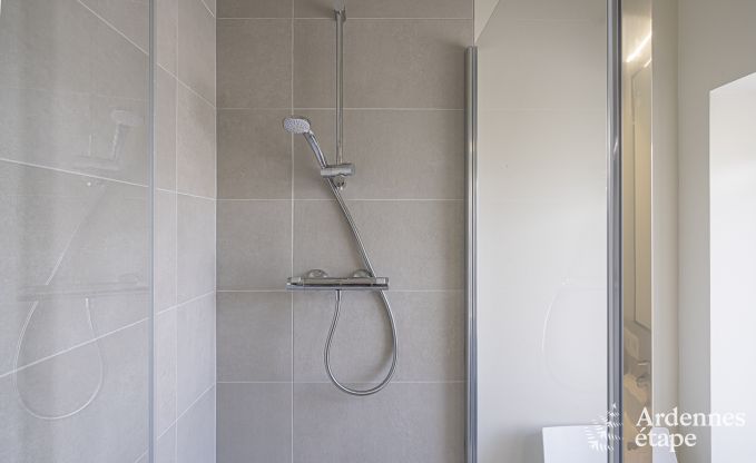 Comfortabel vakantiehuis voor 8 personen in Namen, met zwembad