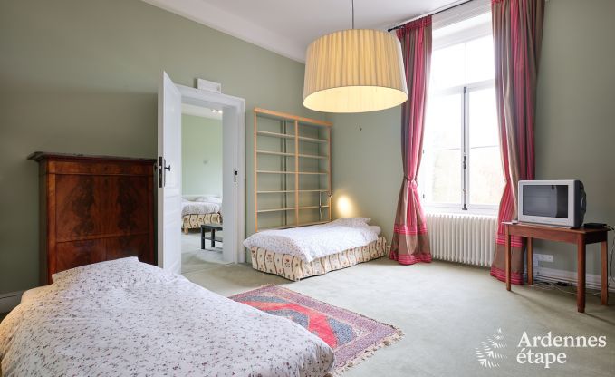 Prachtig gerenoveerd kasteel met zwembad in Nassogne, Ardennen