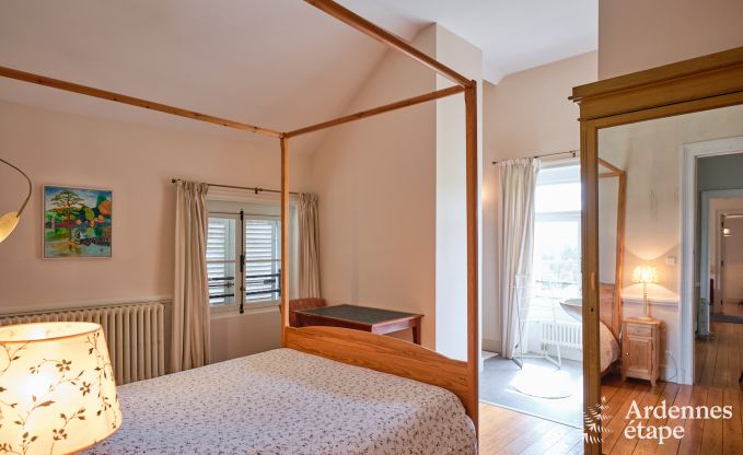 Prachtig gerenoveerd kasteel met zwembad in Nassogne, Ardennen