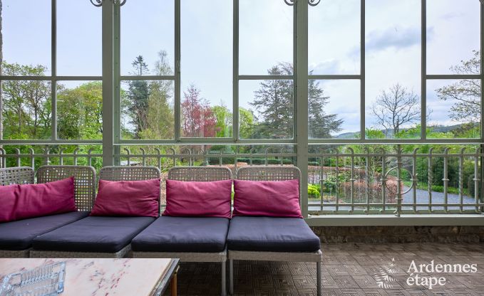 Prachtig gerenoveerd kasteel met zwembad in Nassogne, Ardennen