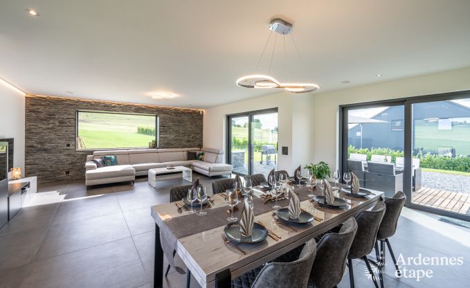 Luxe villa met binnenzwembad in Neufch�teau voor 8 personen, perfect voor gezinnen en koppels