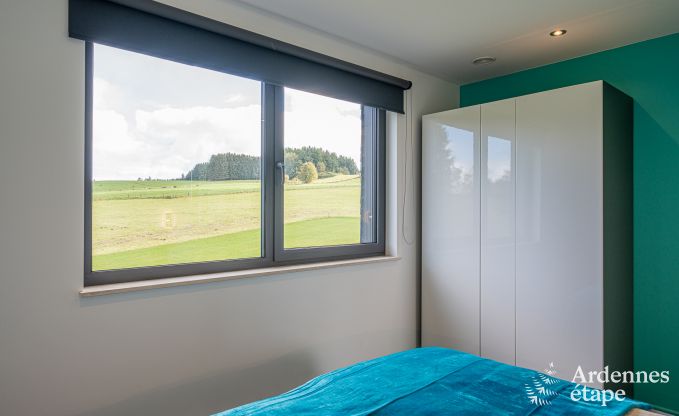 Luxe villa met binnenzwembad in Neufch�teau voor 8 personen, perfect voor gezinnen en koppels