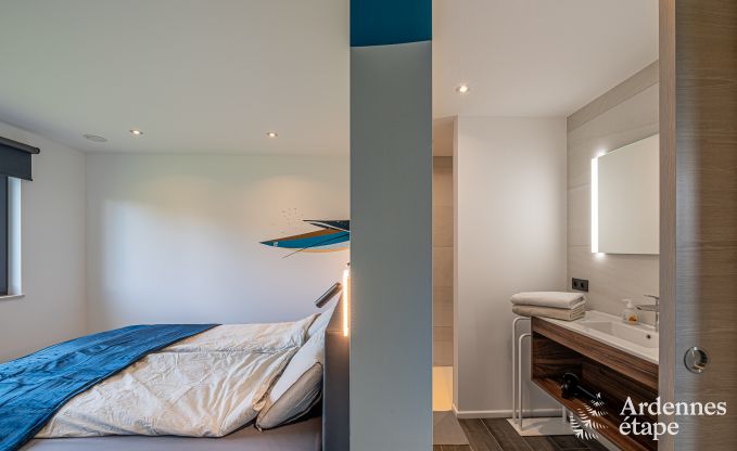 Luxe villa met binnenzwembad in Neufch�teau voor 8 personen, perfect voor gezinnen en koppels