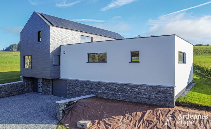 Luxe villa met binnenzwembad in Neufch�teau voor 8 personen, perfect voor gezinnen en koppels