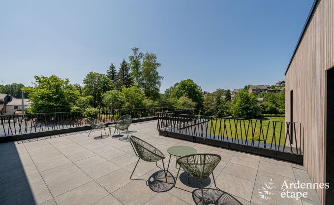 Vakantiehuis in Neufchteau voor 22/24 personen in de Ardennen