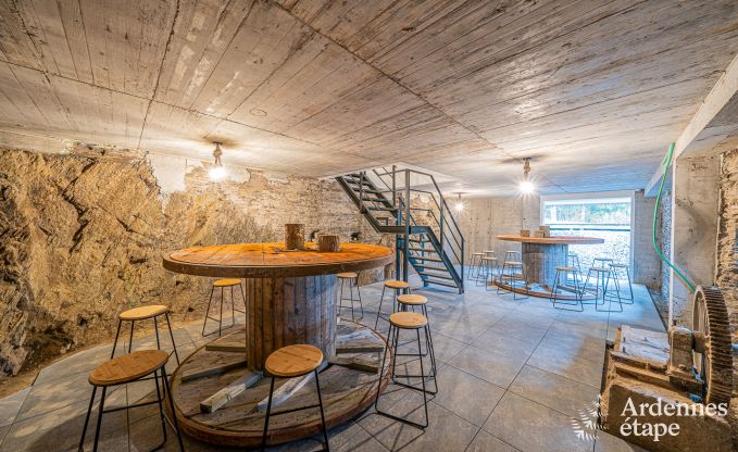 Vakantiehuis in Neufchteau voor 22/24 personen in de Ardennen