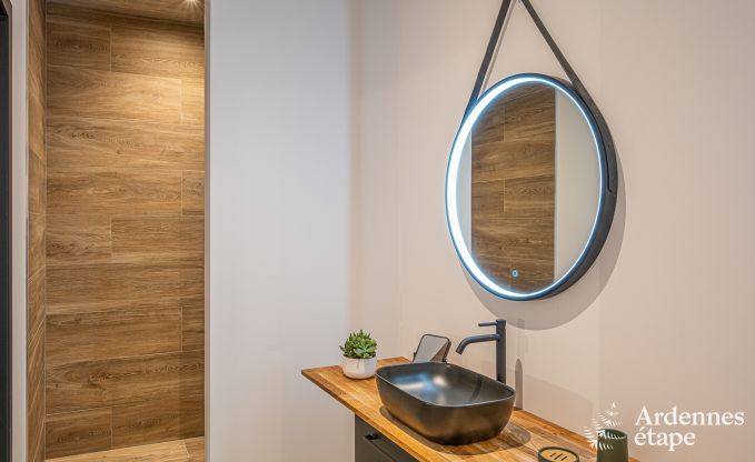 Vakantiehuis in Neufchteau voor 22/24 personen in de Ardennen