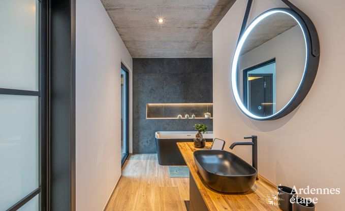 Vakantiehuis in Neufchteau voor 22/24 personen in de Ardennen