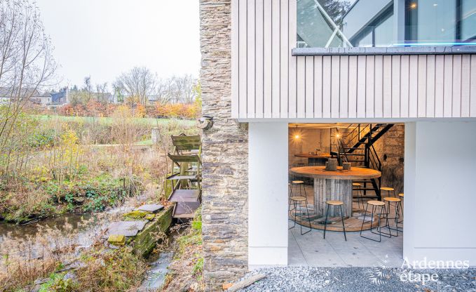 Vakantiehuis in Neufchteau voor 22/24 personen in de Ardennen