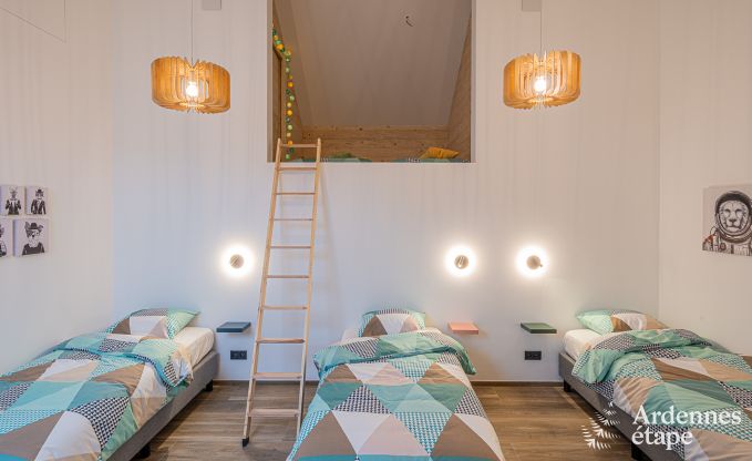 Vakantiehuis in Neufchteau voor 22/24 personen in de Ardennen
