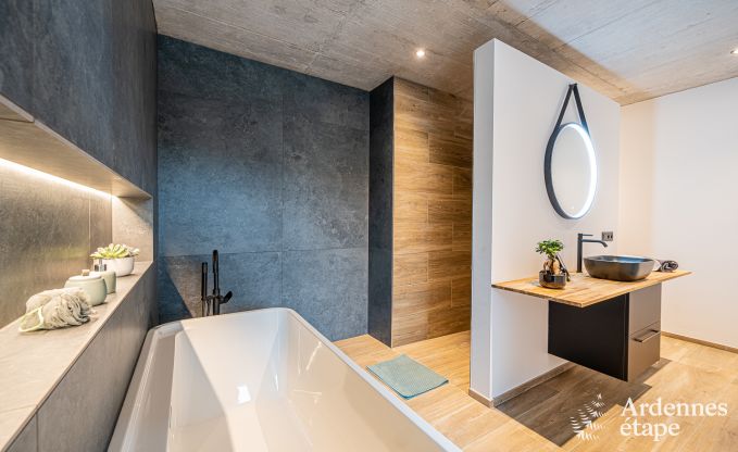 Vakantiehuis in Neufchteau voor 22/24 personen in de Ardennen