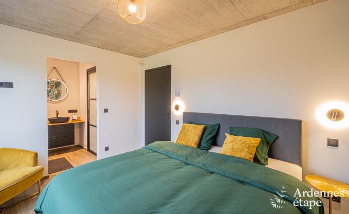 Vakantiehuis in Neufchteau voor 22/24 personen in de Ardennen