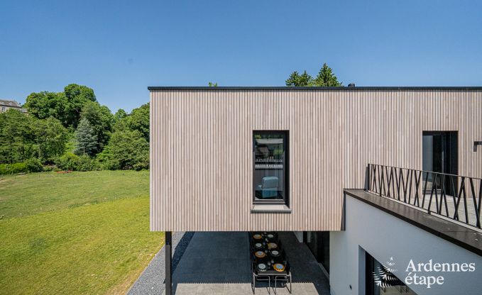 Vakantiehuis in Neufchteau voor 22/24 personen in de Ardennen