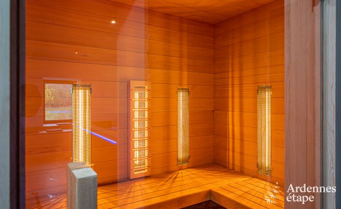 Vakantiehuis in Neufchteau voor 22/24 personen in de Ardennen