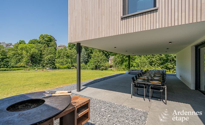 Vakantiehuis in Neufchteau voor 22/24 personen in de Ardennen