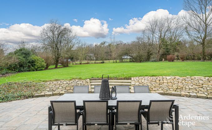 Vakantievilla in Ohey: luxe verblijf voor 10 personen met sauna, jacuzzi en priv�tuin