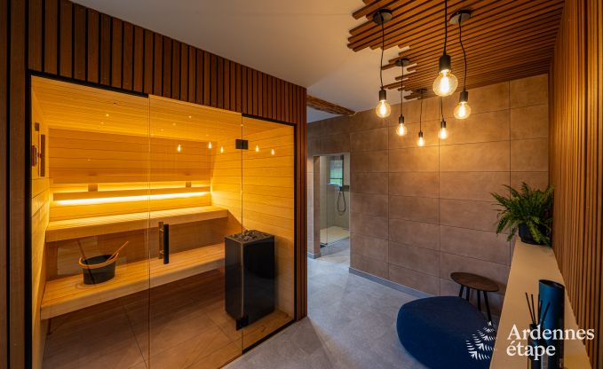 Vakantievilla in Ohey: luxe verblijf voor 10 personen met sauna, jacuzzi en priv�tuin