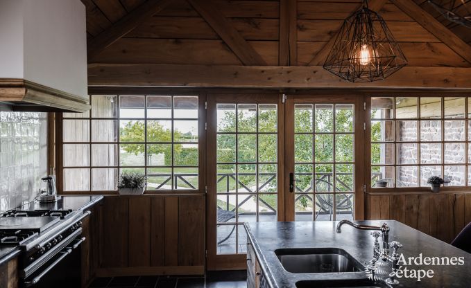 Luxueus appartement voor twee met zwembad in het prachtige Ohey