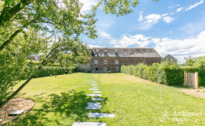 Luxueus appartement voor twee met zwembad in het prachtige Ohey