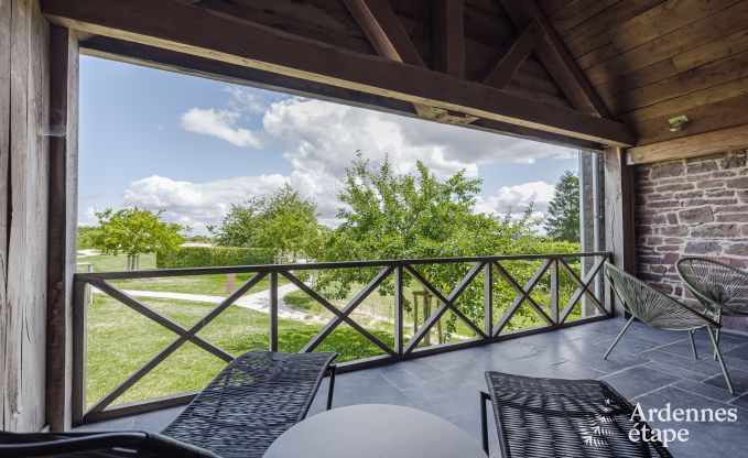 Luxueus appartement voor twee met zwembad in het prachtige Ohey