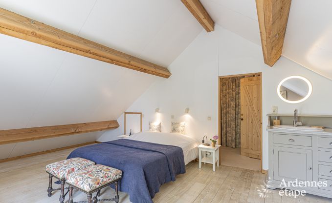 Vakantiehuis met tennisbaan in Onhaye voor 2/3 personen in de Ardennen