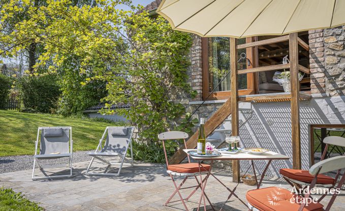 Vakantiehuis met tennisbaan in Onhaye voor 2/3 personen in de Ardennen