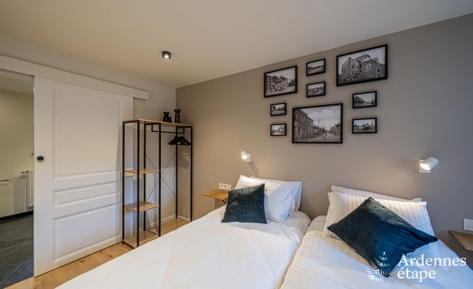 Luxe kasteel voor 30 personen in Ouffet met 14 slaapkamers, 12 badkamers, binnenzwembad, sauna en priv�tuin