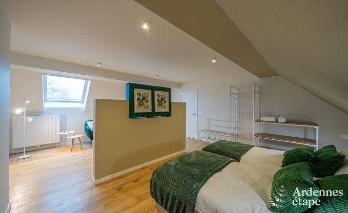 Luxe kasteel voor 30 personen in Ouffet met 14 slaapkamers, 12 badkamers, binnenzwembad, sauna en priv�tuin