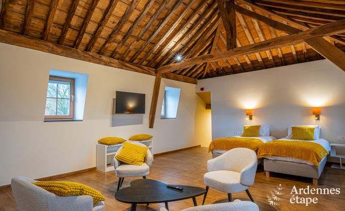 Luxe kasteel voor 30 personen in Ouffet met 14 slaapkamers, 12 badkamers, binnenzwembad, sauna en priv�tuin