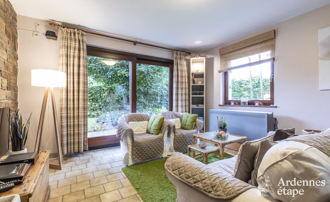 Bekoorlijk vakantiehuis met tuin voor 4 personen te huur in Ovifat
