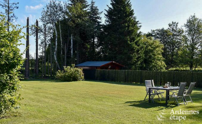 Chalet 4 personen in Ovifat, priv�tuin, familievoorzieningen, comfort en natuur in de Ardennen