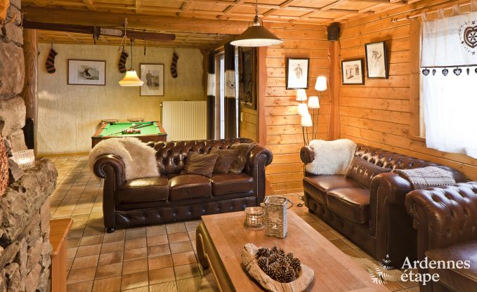 Ruim chalet in Ovifat, Ardennen, 16 personen, 8 slaapkamers, 3 badkamers, sauna, biljart, tuin met priv�terras