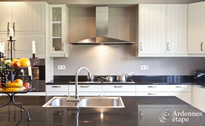 Vakantiehuis in Paliseul voor 22 personen in de Ardennen