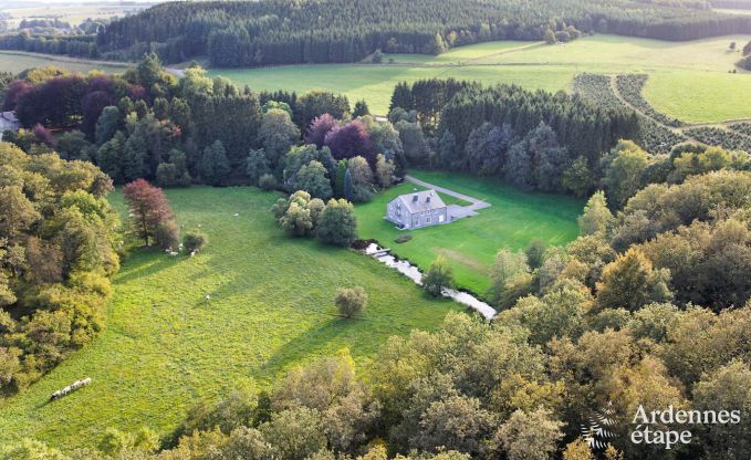 Vakantiehuis in Paliseul voor 22 personen in de Ardennen