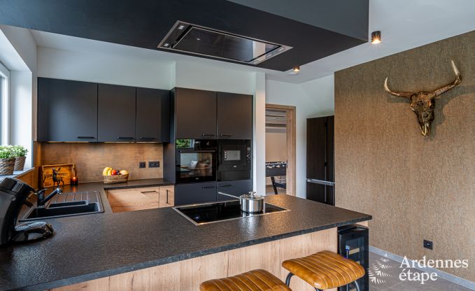 Gezellig vakantiehuis voor 8 personen in Paliseul, vlakbij het bos en de rivier