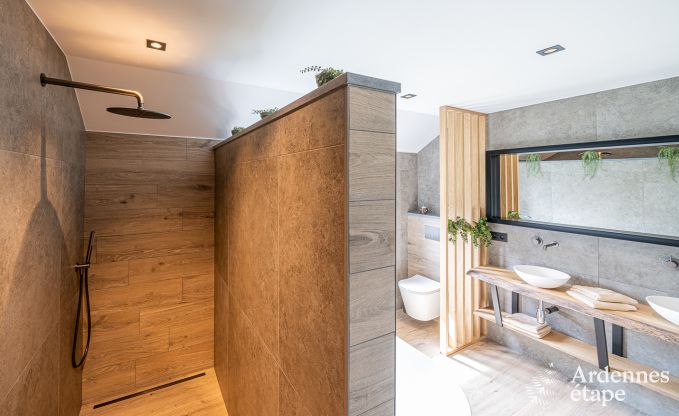 Gezellig vakantiehuis voor 8 personen in Paliseul, vlakbij het bos en de rivier