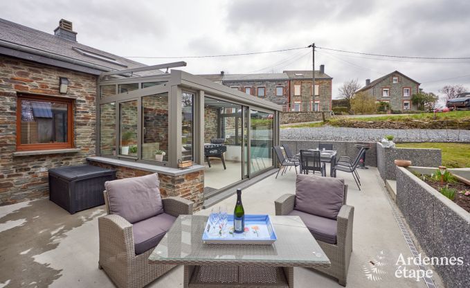 Hondvriendelijk vakantiehuis voor gezinnen in Paliseul, Ardennen