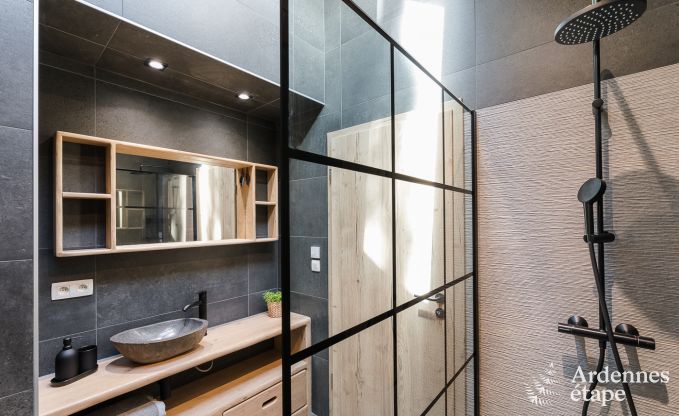 Comfortabel en rustig vakantiehuis in het Nationaal Park van de Semoisvallei, in  Paliseul