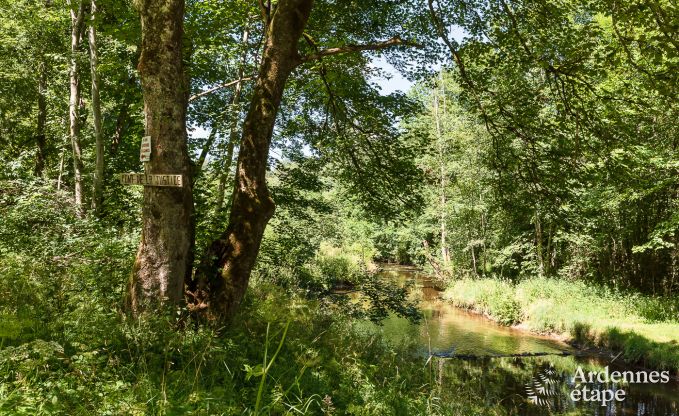 Comfortabel en rustig vakantiehuis in het Nationaal Park van de Semoisvallei, in  Paliseul