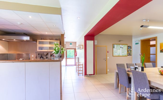 Vakantiehuis in Paliseul voor 20 personen in de Ardennen