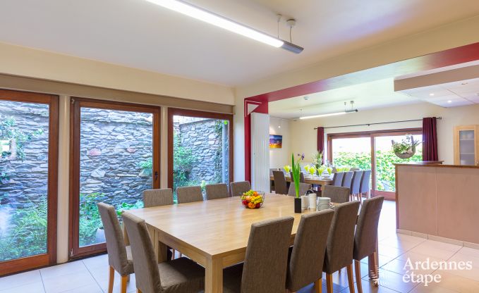 Vakantiehuis in Paliseul voor 20 personen in de Ardennen