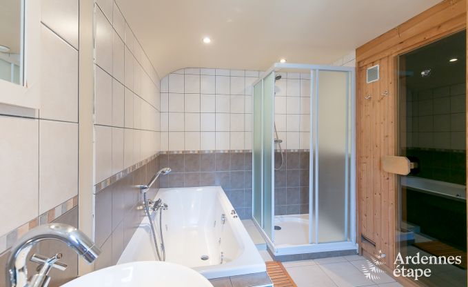 Vakantiehuis in Paliseul voor 26/28 personen in de Ardennen