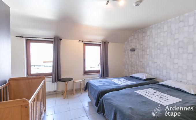 Vakantiehuis in Paliseul voor 26/28 personen in de Ardennen