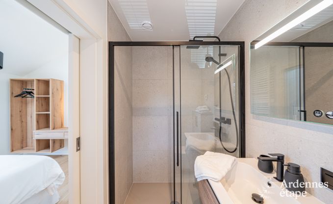 Vakantiewoning voor 9 personen met sauna en tuin in het charmante Our, Paliseul