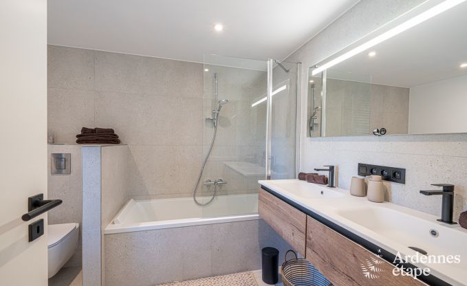 Vakantiewoning voor 9 personen met sauna en tuin in het charmante Our, Paliseul