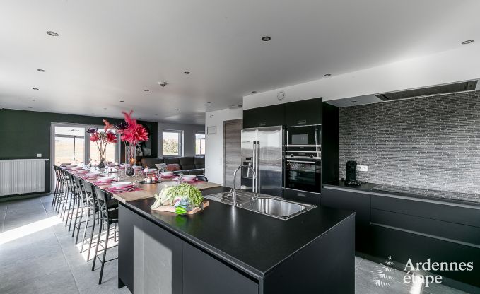 Luxe vakantiehuis in Paliseul met zwembad, wellness en spellen,  voor 28 personen in de Ardennen